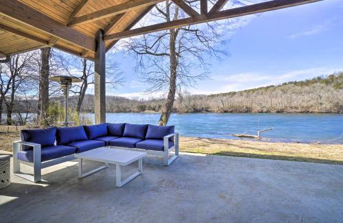 Cotter House | Idyllic Cotter Escape Steps to White River!