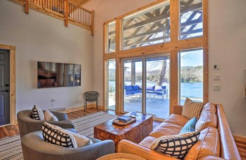 Cotter House | Idyllic Cotter Escape Steps to White River!