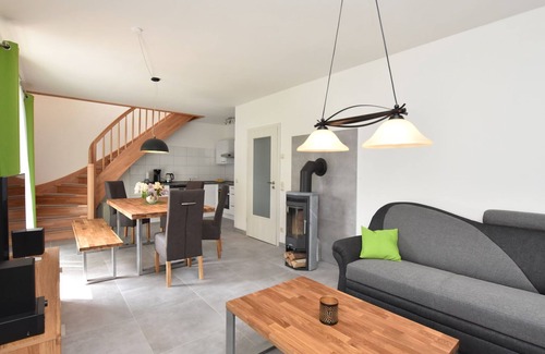 Damshagen House | Idyllic Holiday Home in Damshagen with Terrace