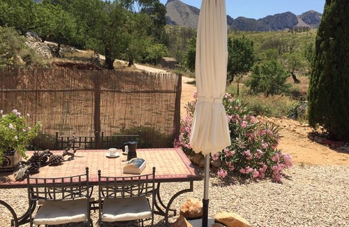 Tarbena Apartment | Idyllic holiday home in the midst of nature, discover authentic Spain | Oliva