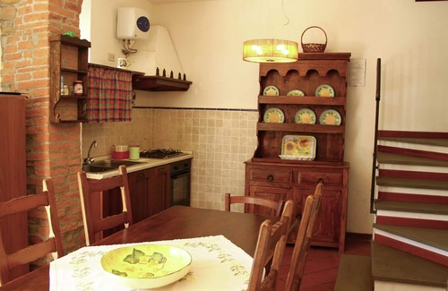 Vinci House | Idyllic holiday home in Vinci with swimming pool