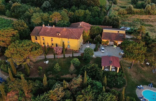 Vinci House | Idyllic holiday home in Vinci with swimming pool