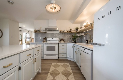 Halifax County Apartment | Idyllic Lakefront Retreat 20 mins from Halifax