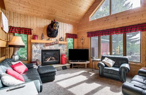 Remer House | Idyllic Remer Cabin with On-Site Lake Access!