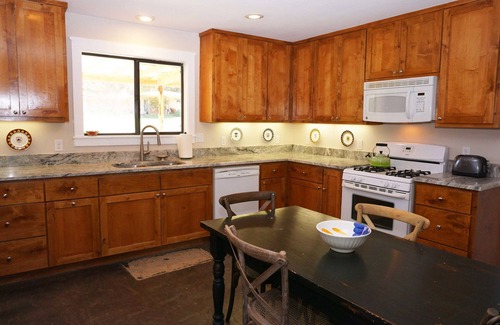 Wimberley House | Idyllic spot right on the Cypress Creek! Close to town. A perfect getaway!