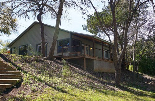 Wimberley House | Idyllic spot right on the Cypress Creek! Close to town. A perfect getaway!