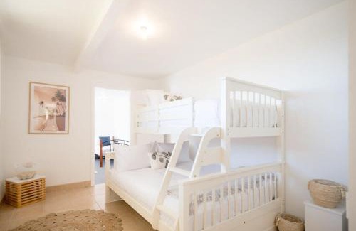 Weymouth House | Idyllic Weymouth Retreat with Ocean Views