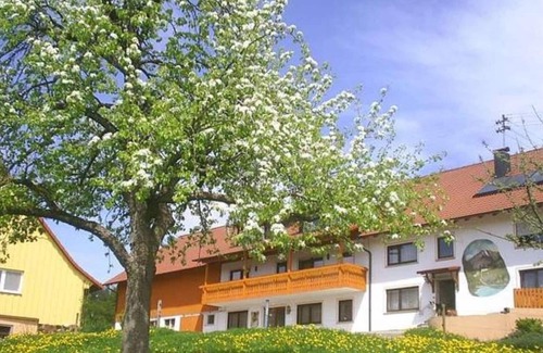 Deggenhausertal Apartment | Idyllically Situated Holiday Apartment "Hermannshöhe FeWo 5" on a Farm with Shared Garden, Playground, Terrace, Barbecue, Wi-Fi & TV; Parking Available