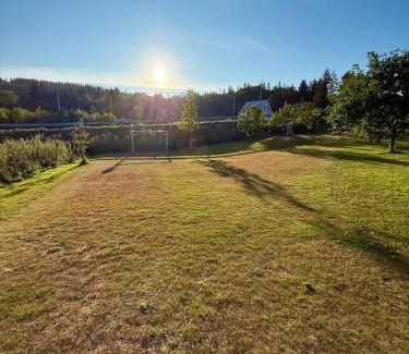 Bjarkoy Municipality House | Idyllisk feriehus på vakre Bjarkøy