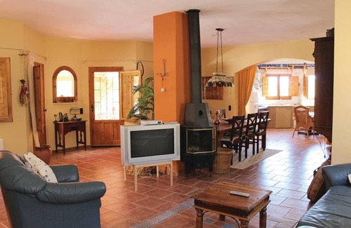 Jijona House | If you are looking for peace and quiet and would like to spend your vacation in a vacation home in a
