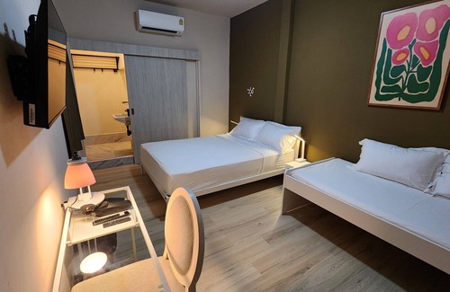 Talat Nuea House | IHOC - Phuket OldTown