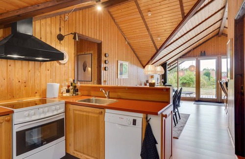 Follenslev House | "Ija" - 200m from the sea by Interhome