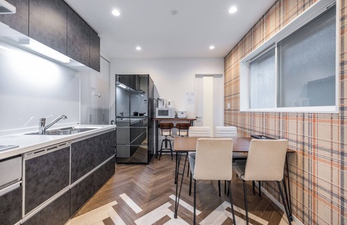 Higashinari Apartment | Ikanikan