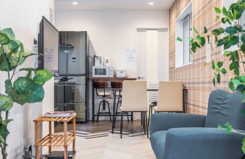 Higashinari Apartment | Ikanikan