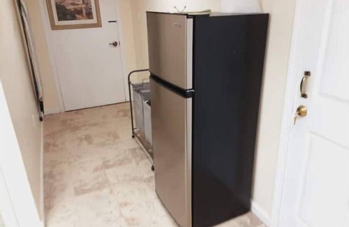 Douglasville House | Ike's Place - Come Stay, Work, and Play!