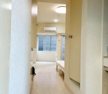 Ikebukuro Apartment | Ikebukuro Center#sunny#池袋中心地带#阳光公寓#车站步行5分#高速无限制网路#新装修高级公寓#入口自动防盗上锁门#东建702