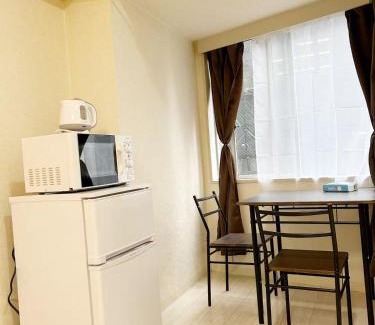 Ikebukuro Apartment | Ikebukuro Center#sunny#池袋中心地带#阳光公寓#车站步行5分#高速无限制网路#新装修高级公寓#入口自动防盗上锁门#东建702