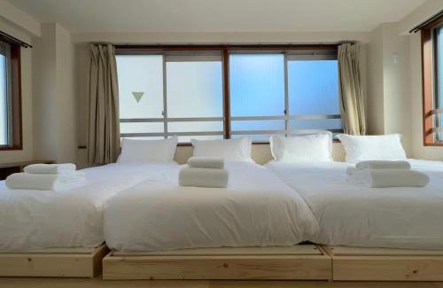 Higashiueno Apartment | Ikeda Ueno 401 Quad room