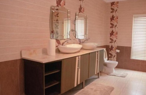 Ikeja House | Ikeja Townhouse