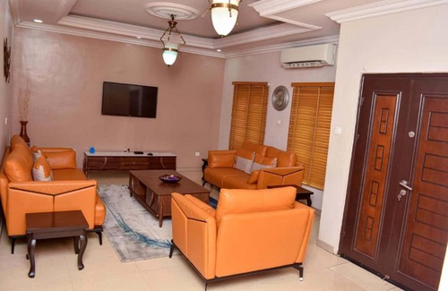 Ikeja House | Ikeja Townhouse