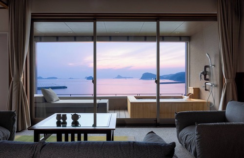 Katsumoto House | IKI RETREAT by Onko Chishin
