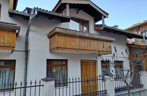Kvartal Noviya Grad House | Ikonomov House