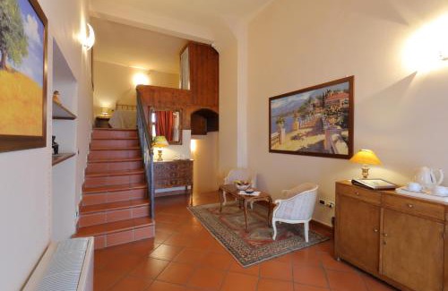 Signa House | Il Borgo di Villa Castelletti Country Hotel