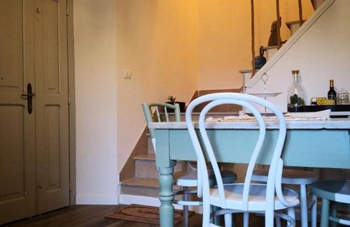 Capolona House | il Borgo