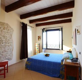 Campli House | Il Casale Dei Ciliegi
