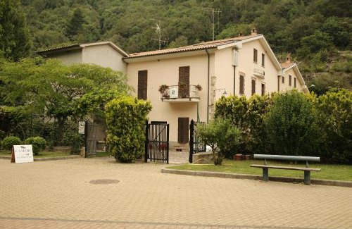 Terni House | Il Casolare della Cascata