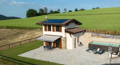 Borgomale House | Il Casot Private House with Pool