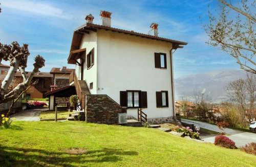 Colico Piano Apartment | Il castagneto