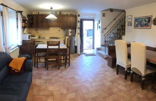 Poggio San Lorenzo House | Il Castelletto Casa Vacanza