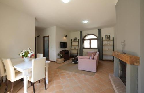Valfabbrica Apartment | Il Castello di Campolongo