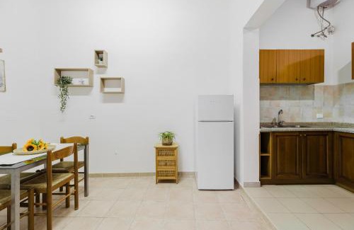 Palmas Arborea House | Il Corbezzolo Apartment