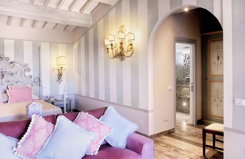San Pietro a Cegliolo Hotel | Il Falconiere - Relais e Chateaux