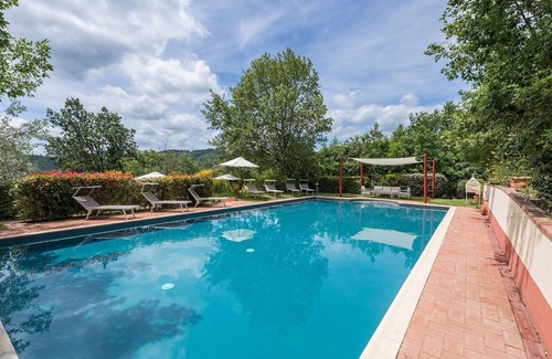 Gaiole in Chianti Villa | Il Fienile, Montefienali, Gaiole in Chianti, Siena and Chianti