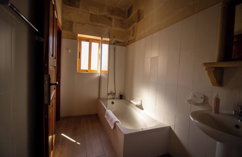 Xaghra Bed & Breakfast | il figolla