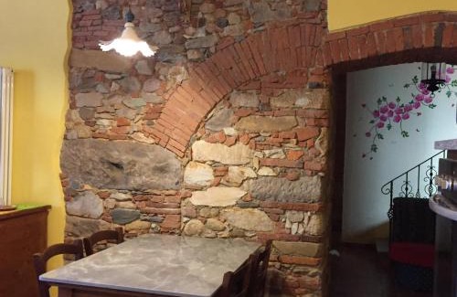 SantʼAndrea di Compito Apartment | Il Frantoio - a