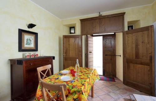 Colle Rinaldo Apartment | Il Gallo d' Oro - Scoiattolo