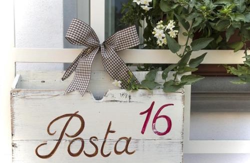 Cascine-La Croce Bed & Breakfast | Il Giardino di Ortensia B&B
