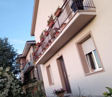 Sant'Angelo in Lizzola Bed & Breakfast | Il Giramondo