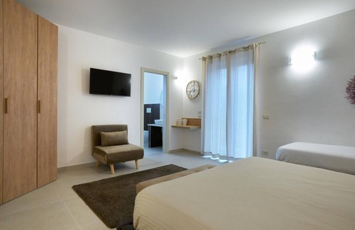 Capo d'Orlando Bed & Breakfast | Il Girasole Capo d'Orlando