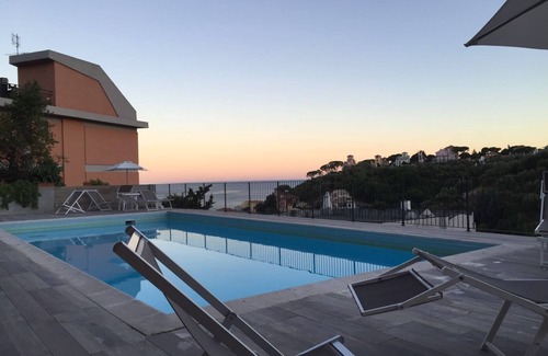 Celle Ligure Condo | Il Limone - 1 - Residence Felice - 14 accommodations 300 meters from the ma