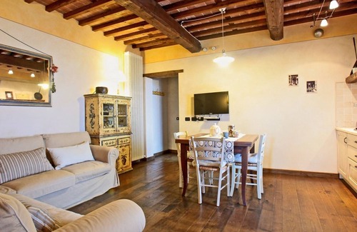 Pieve Fosciana Apartment | Il Lonfo, La Locanda del Moro, Pieve Fosciana, Lucca and Viareggio