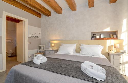 Toscolano Maderno Bed & Breakfast | Il Nido dei Gufi Bed and Breakfast