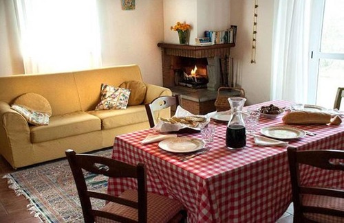 Torgiano House | Il Poggio Delle Ginestre