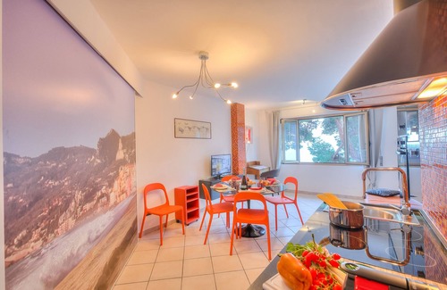 Capo Mimosa-Rollo Apartment | Il Suono del Mare 200m from sea, Cervo, Italy