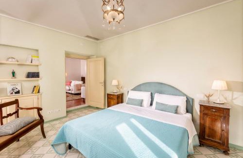 Montepulciano Apartment | Il Vescovo, Incredible Attic in center of Montepulciano, Luxe