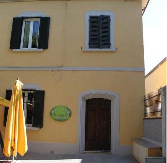 Pontedera Bed & Breakfast | Il Viale b&b